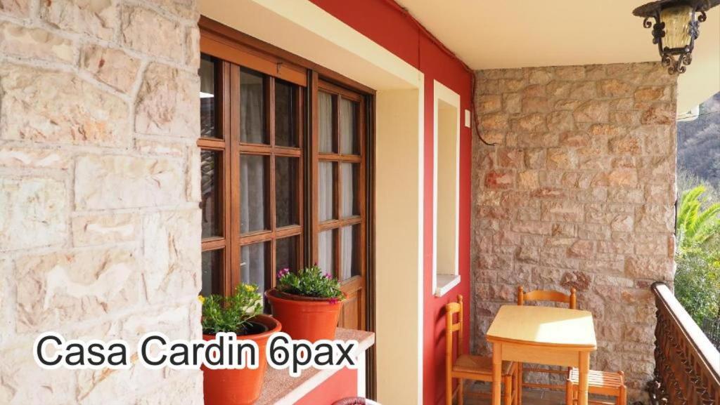 Appartement Casa Cardin à Onís Extérieur photo