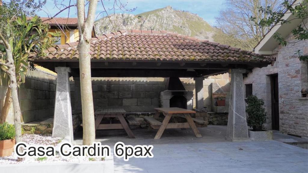 Appartement Casa Cardin à Onís Extérieur photo